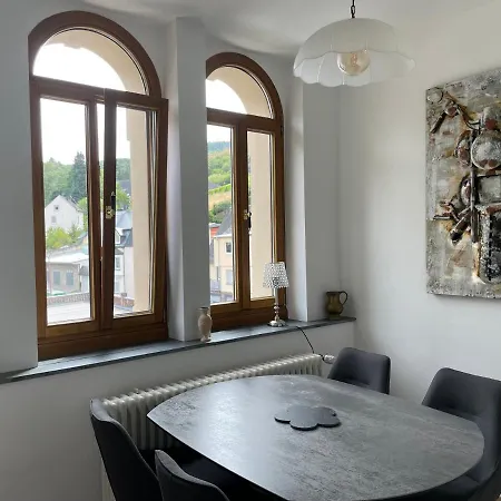 Fewo Huehnerberg Weingut C.A. Haussmann Трабен-Трарбах Экстерьер фото